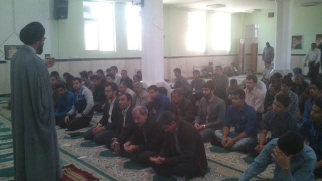 برگزاري مراسم ويژه روز ميلاد حضرت امام محمد باقر ع در مسجد دانشگاه