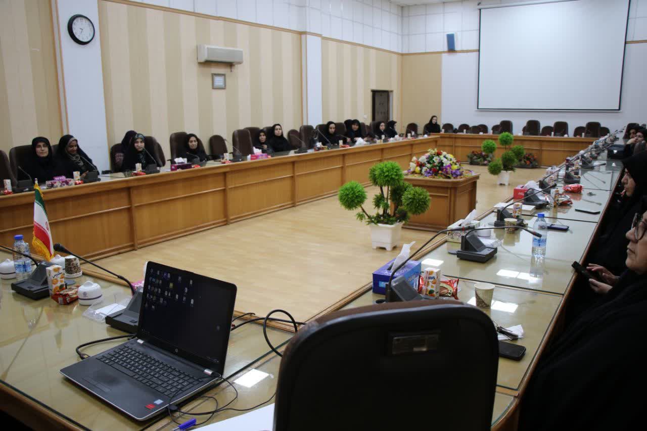 برگزاري نشست تبيين نقش زنان در انتخابات چهاردهمين دوره رياست جمهوري