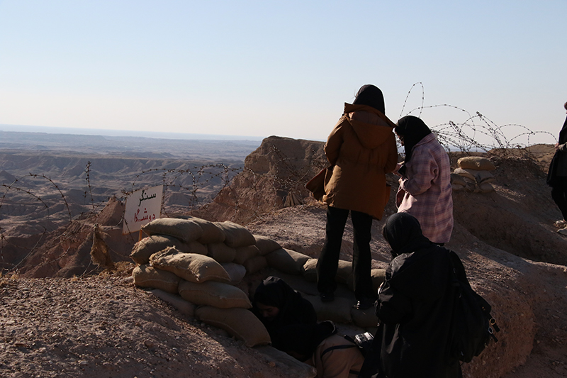 برگزاري اردوي ايلام شناسي ويژه دانشجويان دختر دانشگاه ايلام به مقصد شهرستان مهران