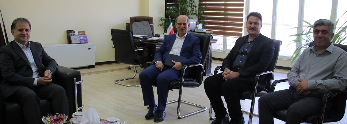 برگزاري نشست هم‌انديشي رئيس دانشگاه جامع علمي  کاربردي کشور و سرپرست دانشگاه ايلام 