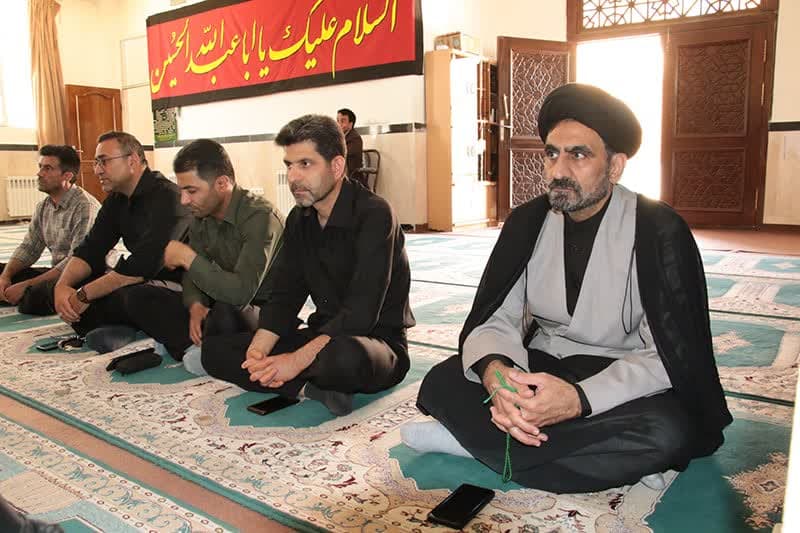 برگزاري جلسه تبييني نقش مردم در حکومت اسلامي در دانشگاه ايلام