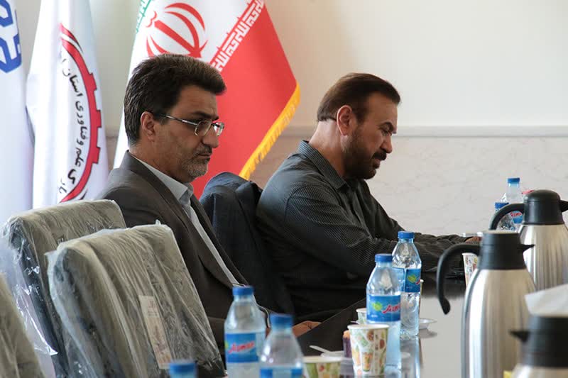 دومين جلسه هماهنگي براي برگزاري همايش بهبود محيط کسب و کارهاي کوچک و متوسط (چالشها، فرصتها و راهکارهاي توسعه) در دانشگاه ايلام برگزار شد