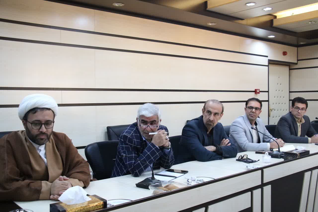 برگزاري نشست هم‌انديشي رؤسا و معاونين فرهنگي دانشگاه‌هاي استان ايلام در دانشگاه ايلام