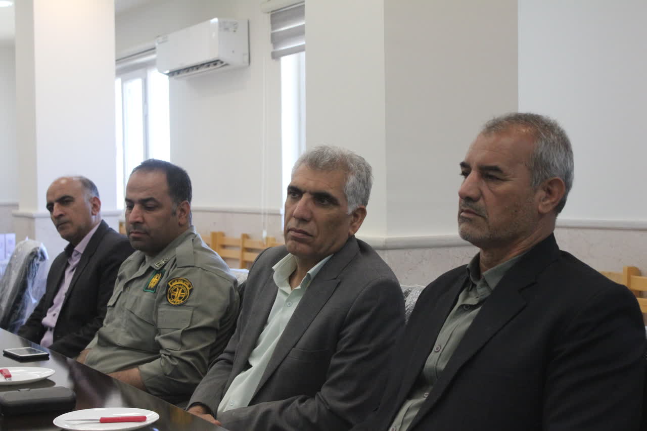 دانشگاه ايلام در کنار محيط زيست استان ايلام؛ از پژوهش‌هاي مسئله‌محور تا توسعه فناوري‌هاي سبز