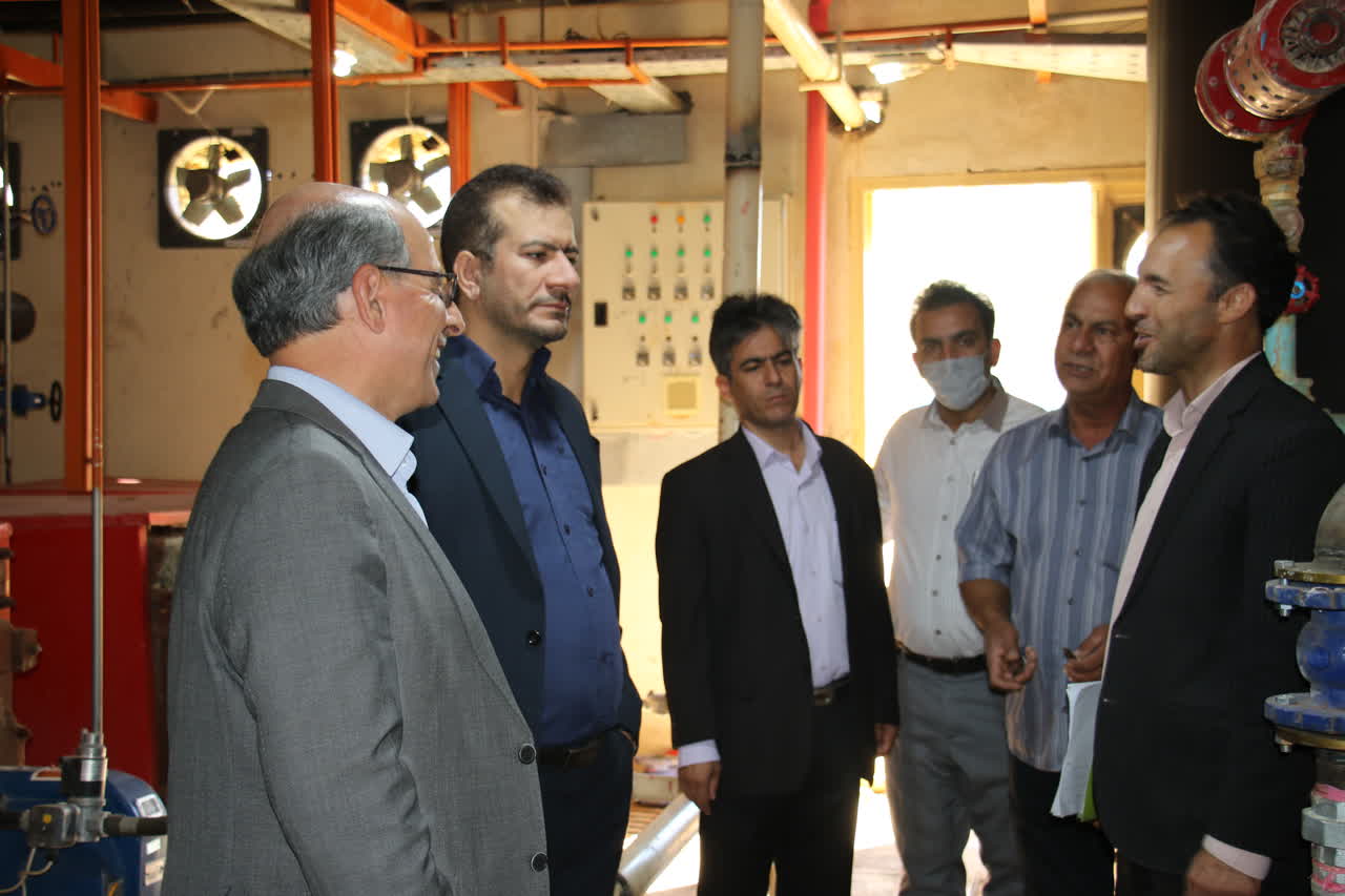 بازديد آقاي عزيزي رئيس اداره راهبري خوابگاه هاي صندوق رفاه از دانشگاه ايلام