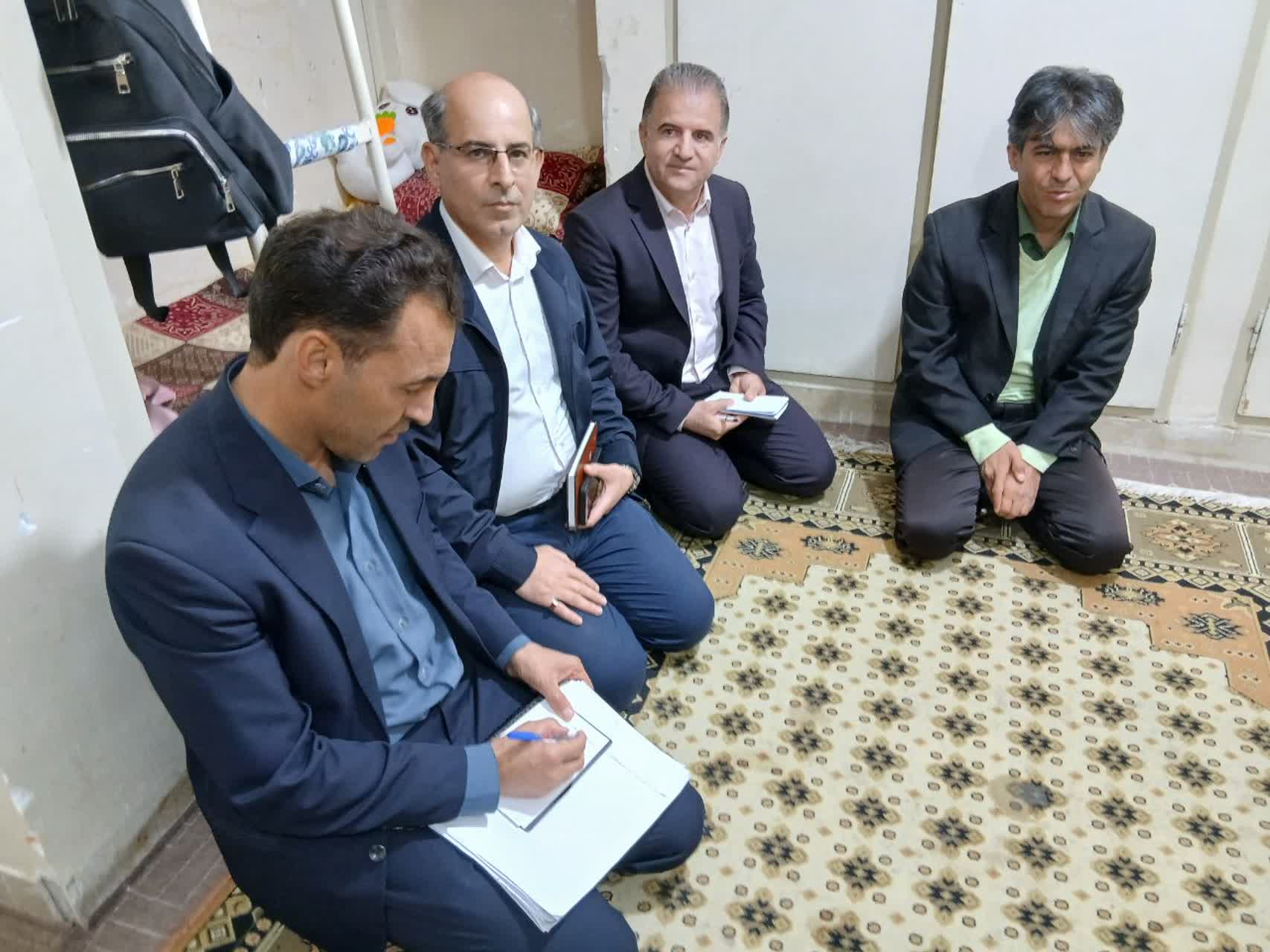 بازديد سرزده جناب آقاي دکتر مرادنژادي، رياست محترم دانشگاه از پرديس خوابگاهي خواهران