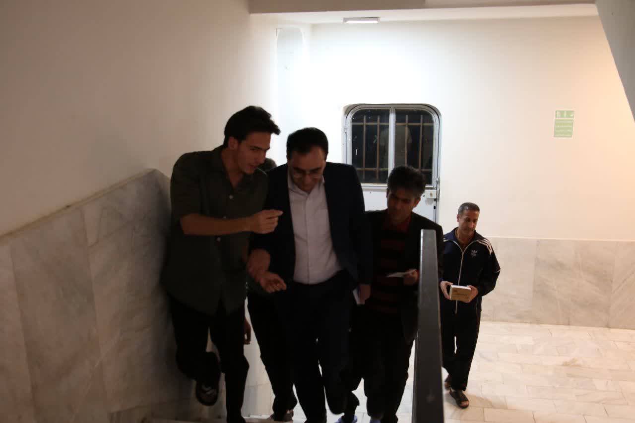 بازديد معاون سياسي و امنيتي استانداري ايلام از خوابگاه‌هاي دانشجويي دانشگاه ايلام