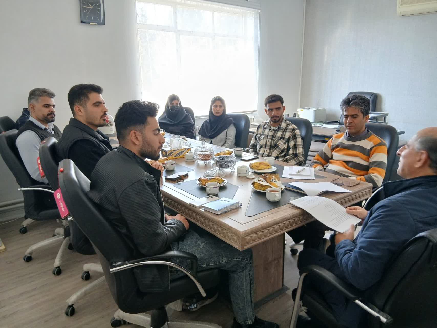 اولين جلسه آشنايي و معرفي اعضاي شوراي صنفي - رفاهي دانشجويان با معاون دانشجويي