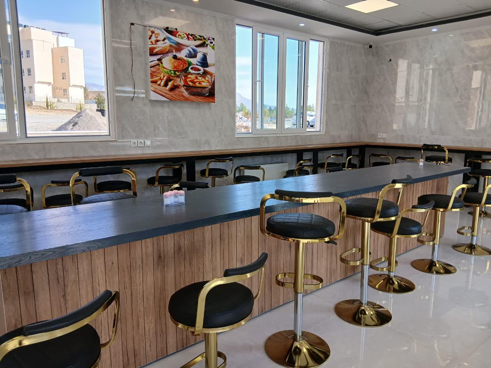 شروع به کار فست فود بلوط (رستوران مکمل شماره 2)