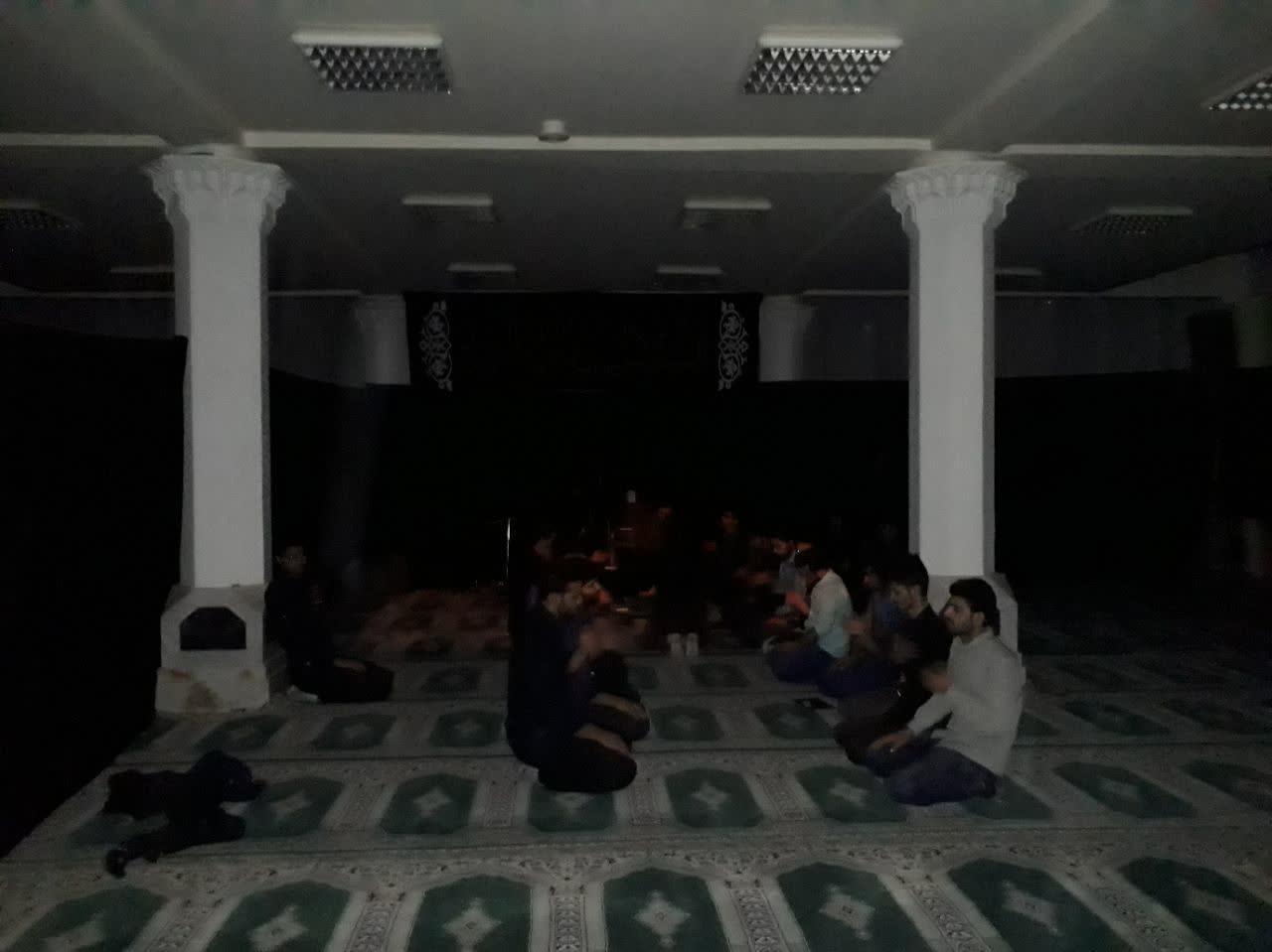 برگزاري مراسم شب هاي قدر در مسجد الغدير دانشگاه ايلام