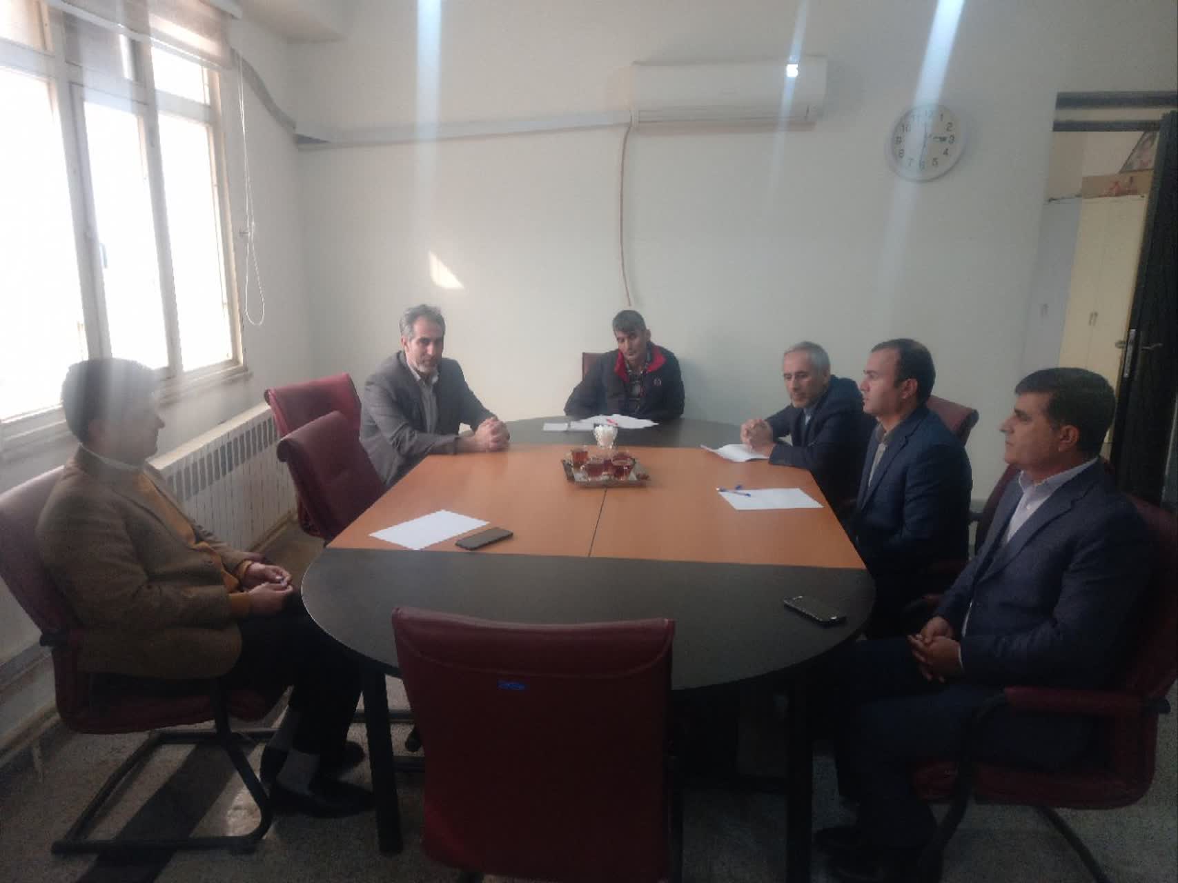 بازديد هيات نظارت، ارزيابي و تضمين کيفيت با حضور دبير هيات استاني از پيام نور ايوان